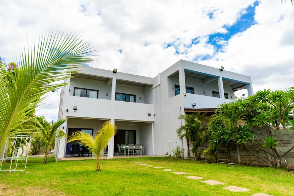 Stella Marris Beachfront Villa Pointe aux Sable Zewnętrze zdjęcie