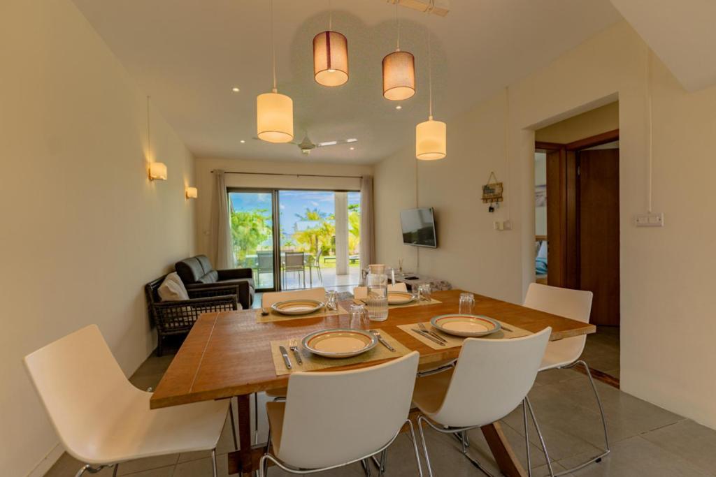 Stella Marris Beachfront Villa Pointe aux Sable Zewnętrze zdjęcie