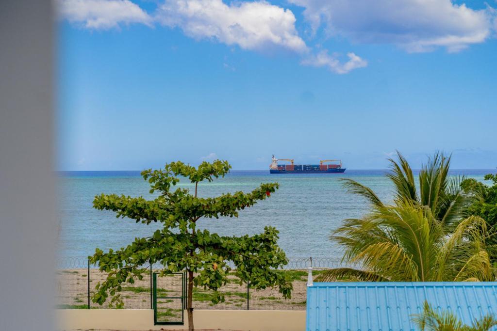 Stella Marris Beachfront Villa Pointe aux Sable Zewnętrze zdjęcie
